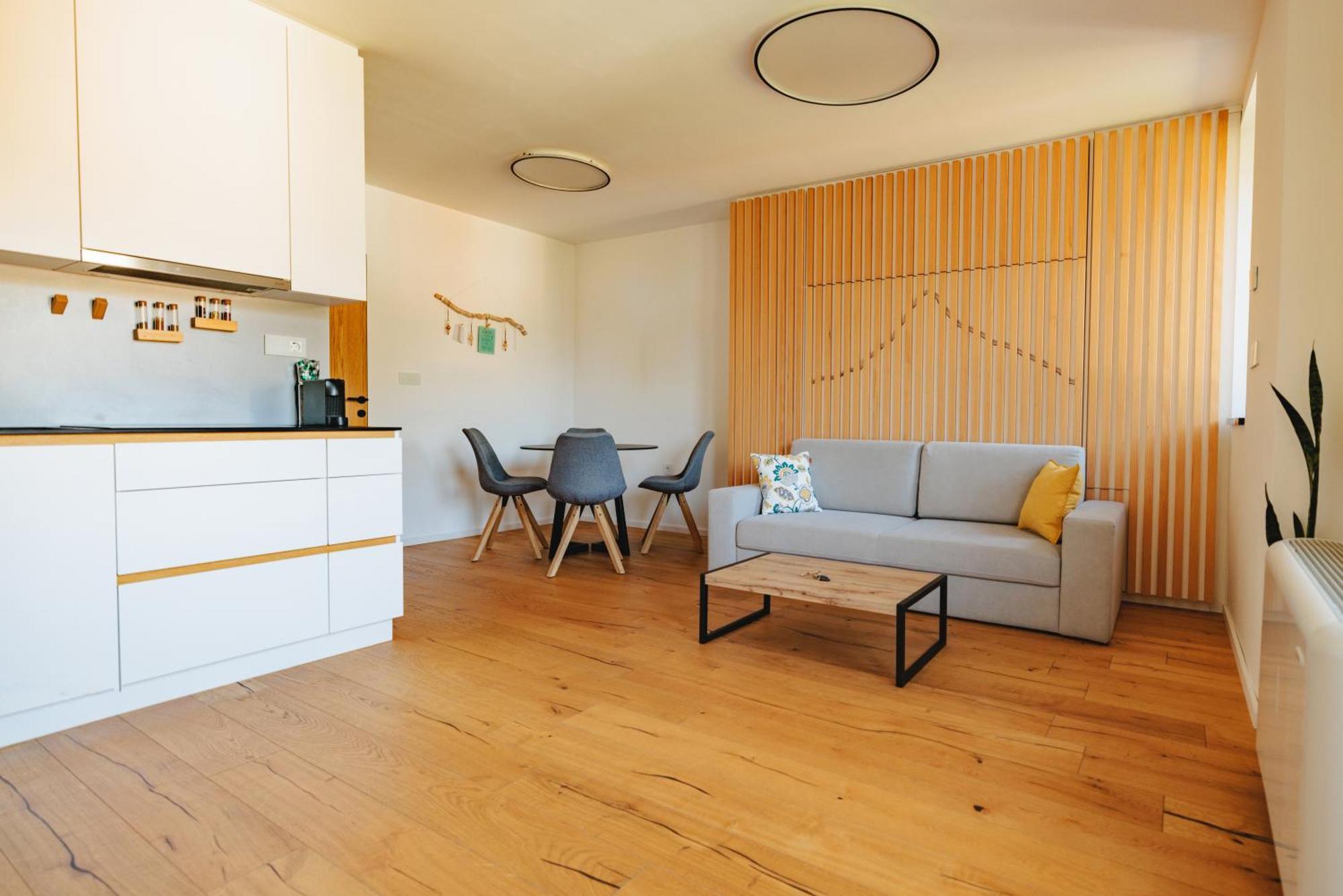 Emerald Valley Apartments ボヴェツ エクステリア 写真